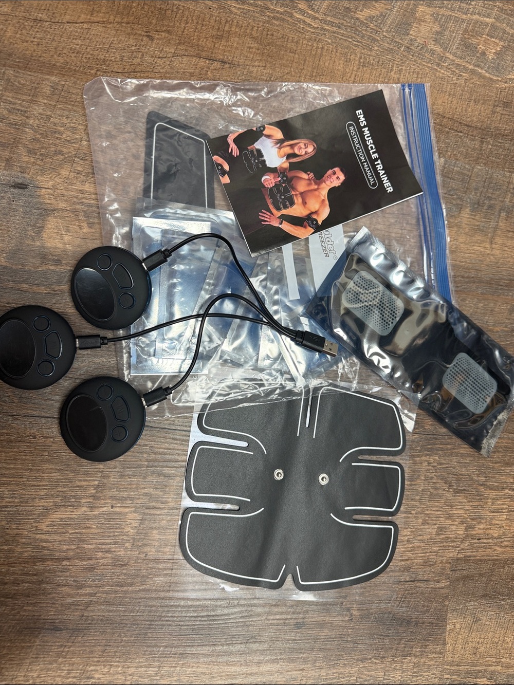 Portable Black EMS Muscle Trainer Toning Kit